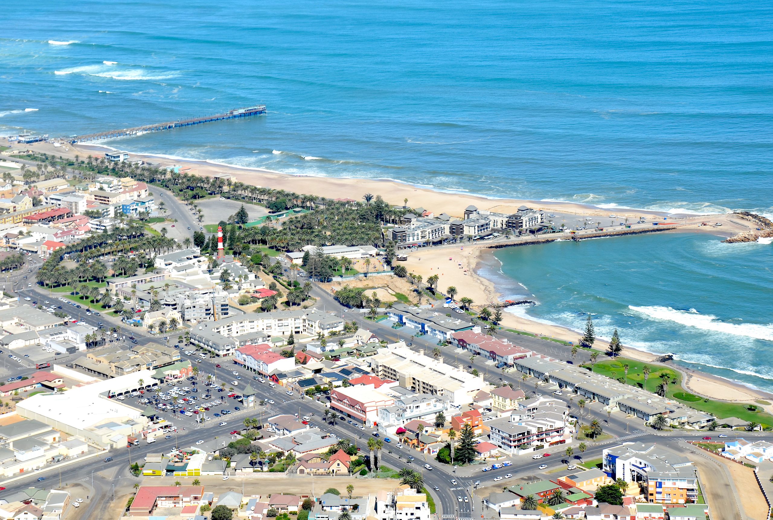 7 Day Namibia Safari: Swakopmund to Cape Town (Lodge Overland)